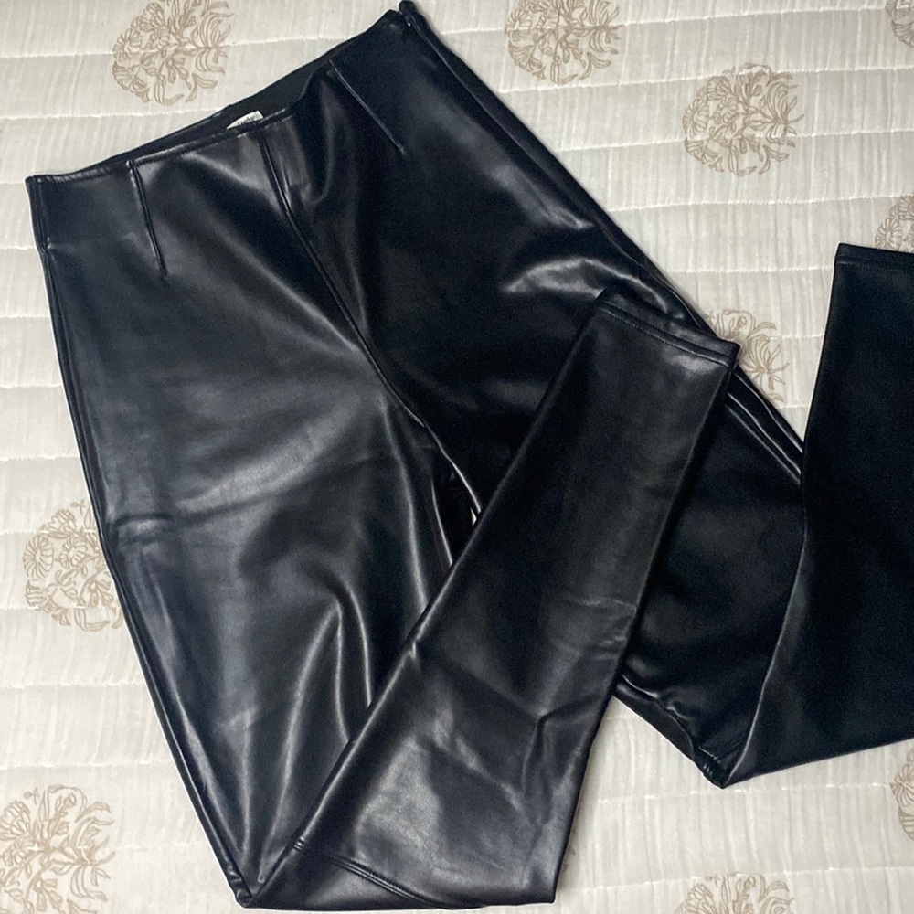 Abercrombie & Fitch Women's Leather Pant Size Small